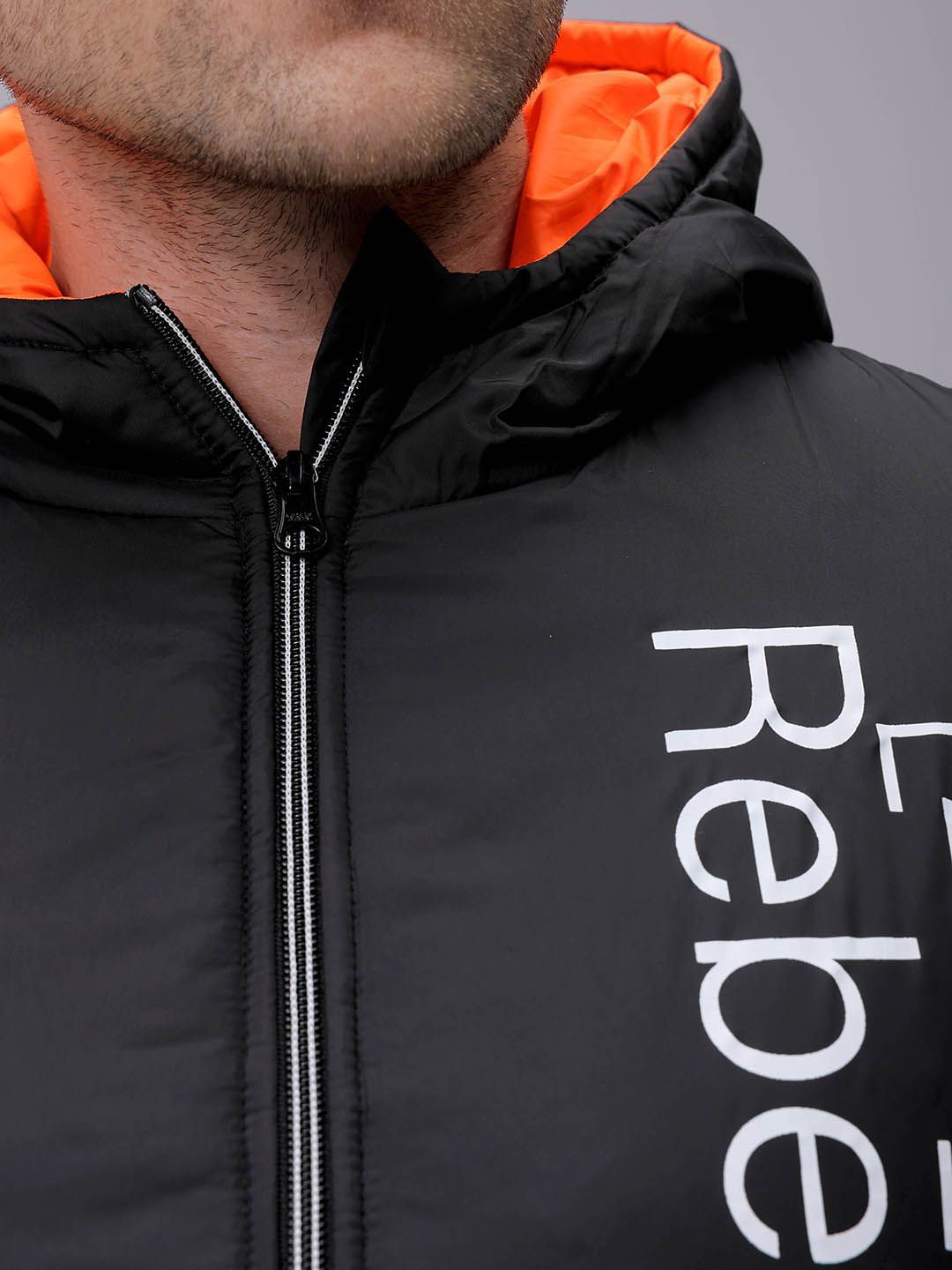 The Indian Garage Co Men Colourblocked Lightweight Puffer Jacket with Patchwork