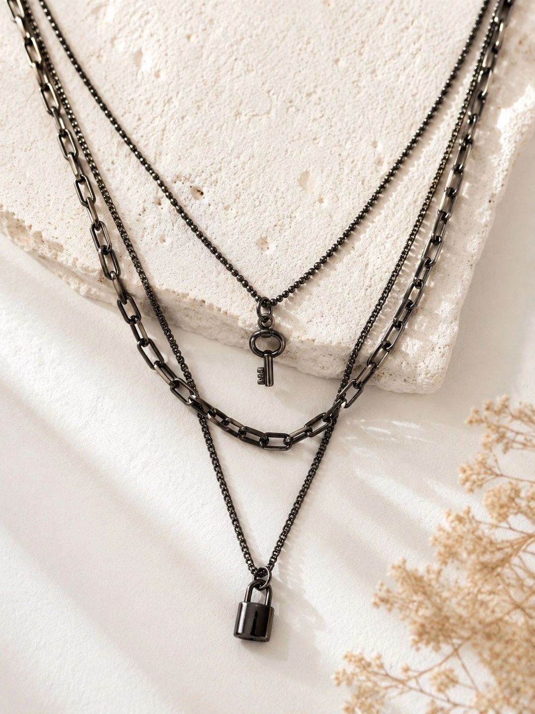 VOGUE PANASH Brass Silver-Plated Layered Necklace