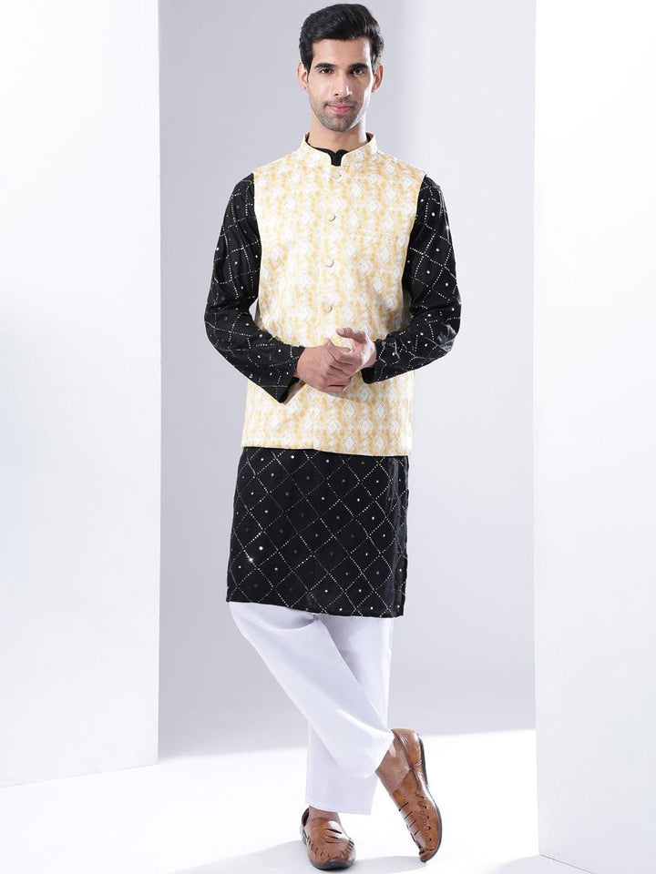 Anouk Geometric Embroidered Sequinned Pure Cotton Kurta & Pyjamas With jacket