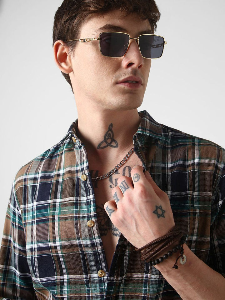 VASTRADO Men Classic Slim Fit Tartan Checks Casual Shirt