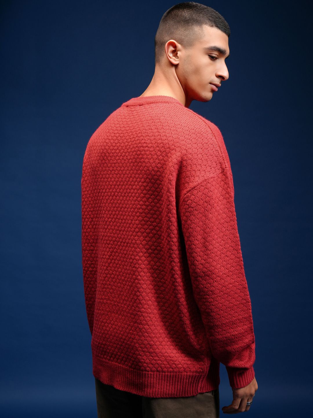 HIGHLANDER Men Round Neck Pullover
