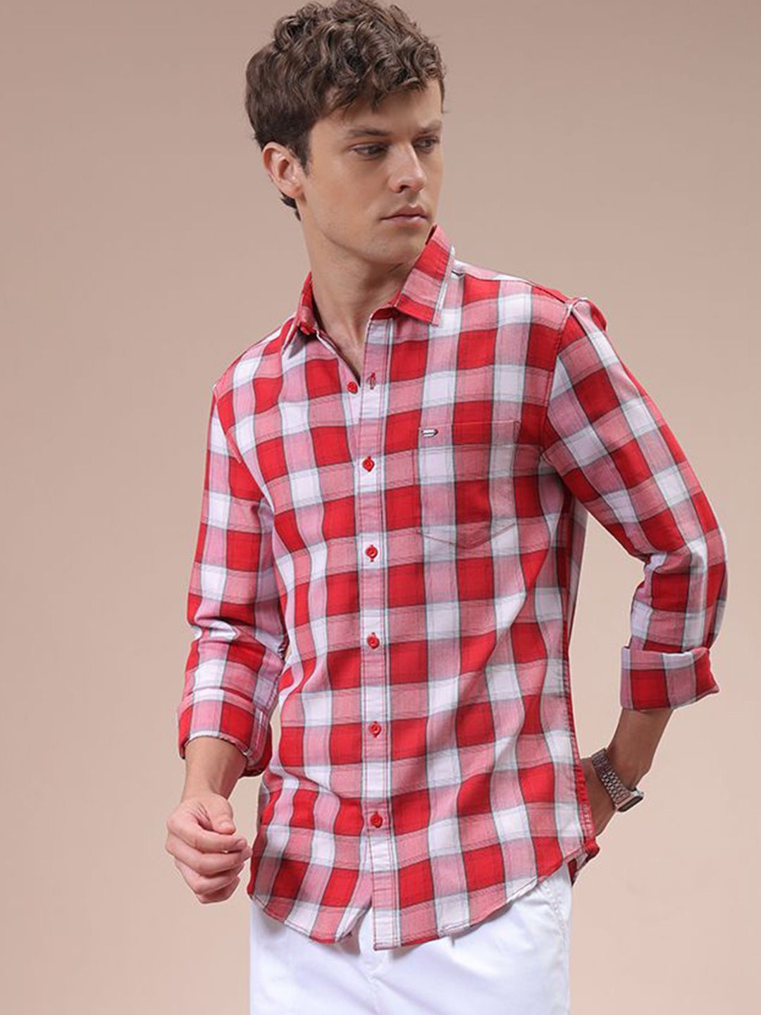 The Indian Garage Co Men Cutaway Collar Checked Cotton Slim Fit Casual Shirt