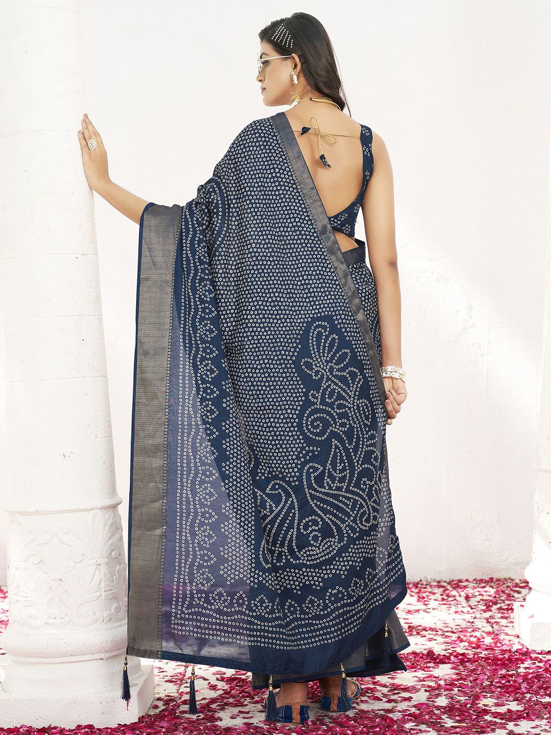 Tikhi Imli Bandhani Printed Zari Polycotton Saree