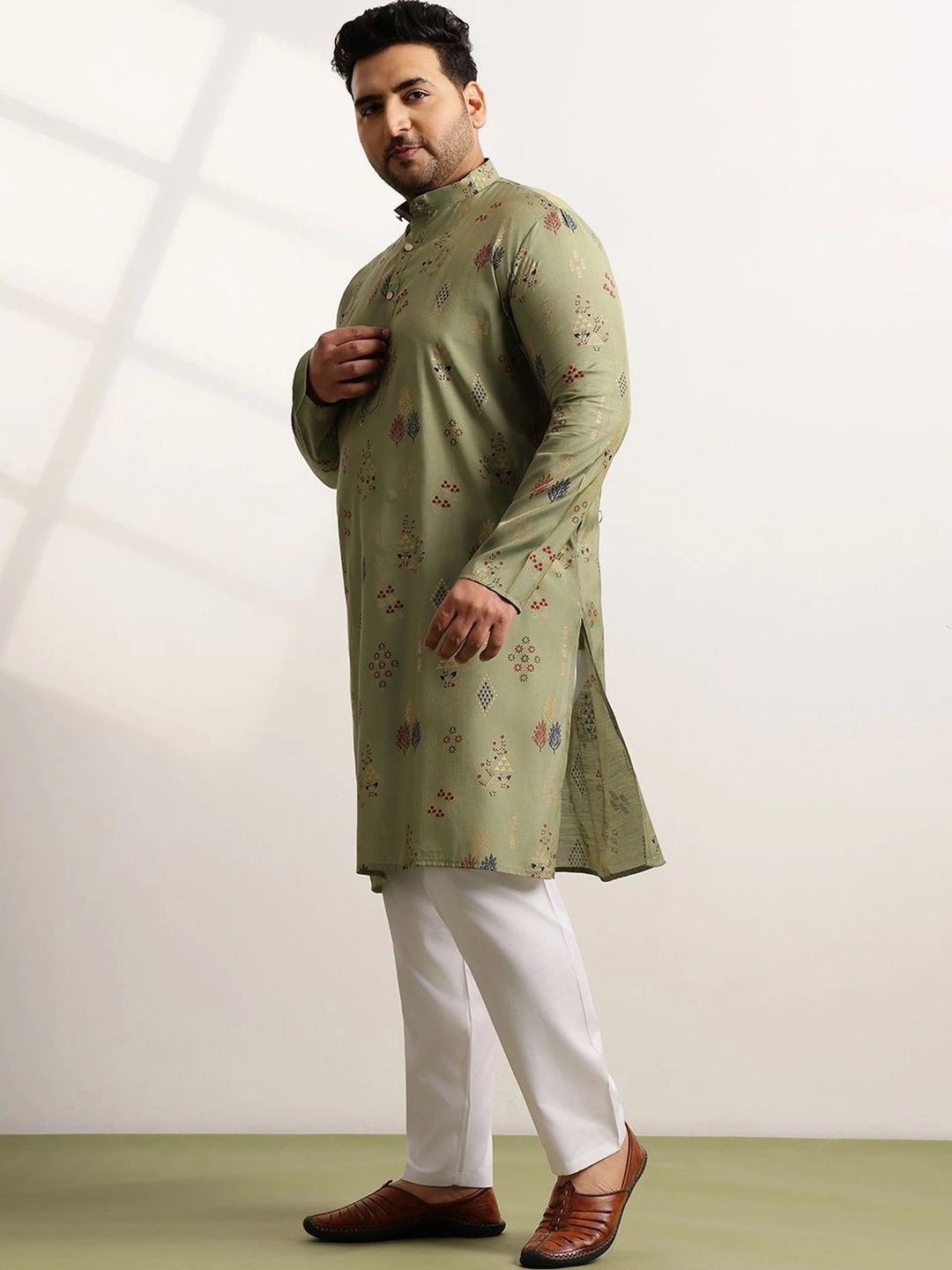 SOJANYA PLUS Men Ethnic Motifs Printed Regular Kurta with Pyjamas