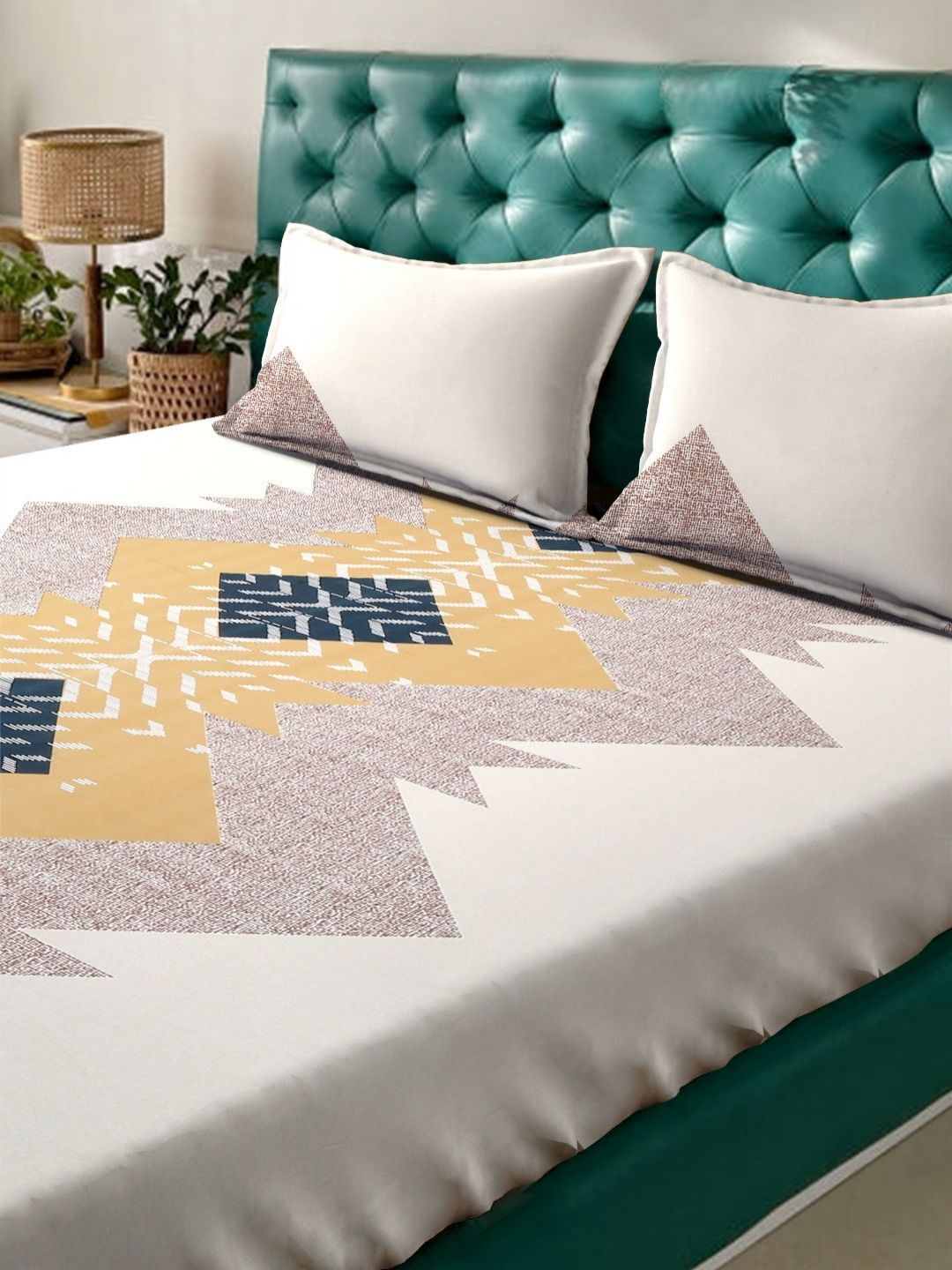 KLOTTHE Cream Geometric Printed Fitted 300 TC Double King Bedsheet With 2 Pillow Cover