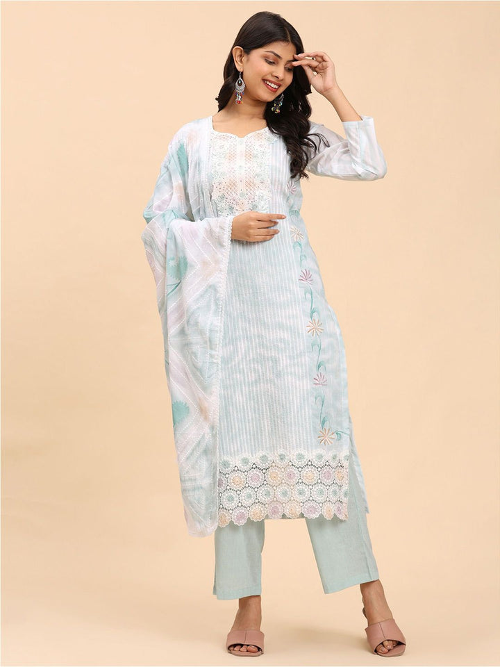 Mamicha Women Floral Printed Regular Pure Cotton Kurta with Palazzos & With Dupatta