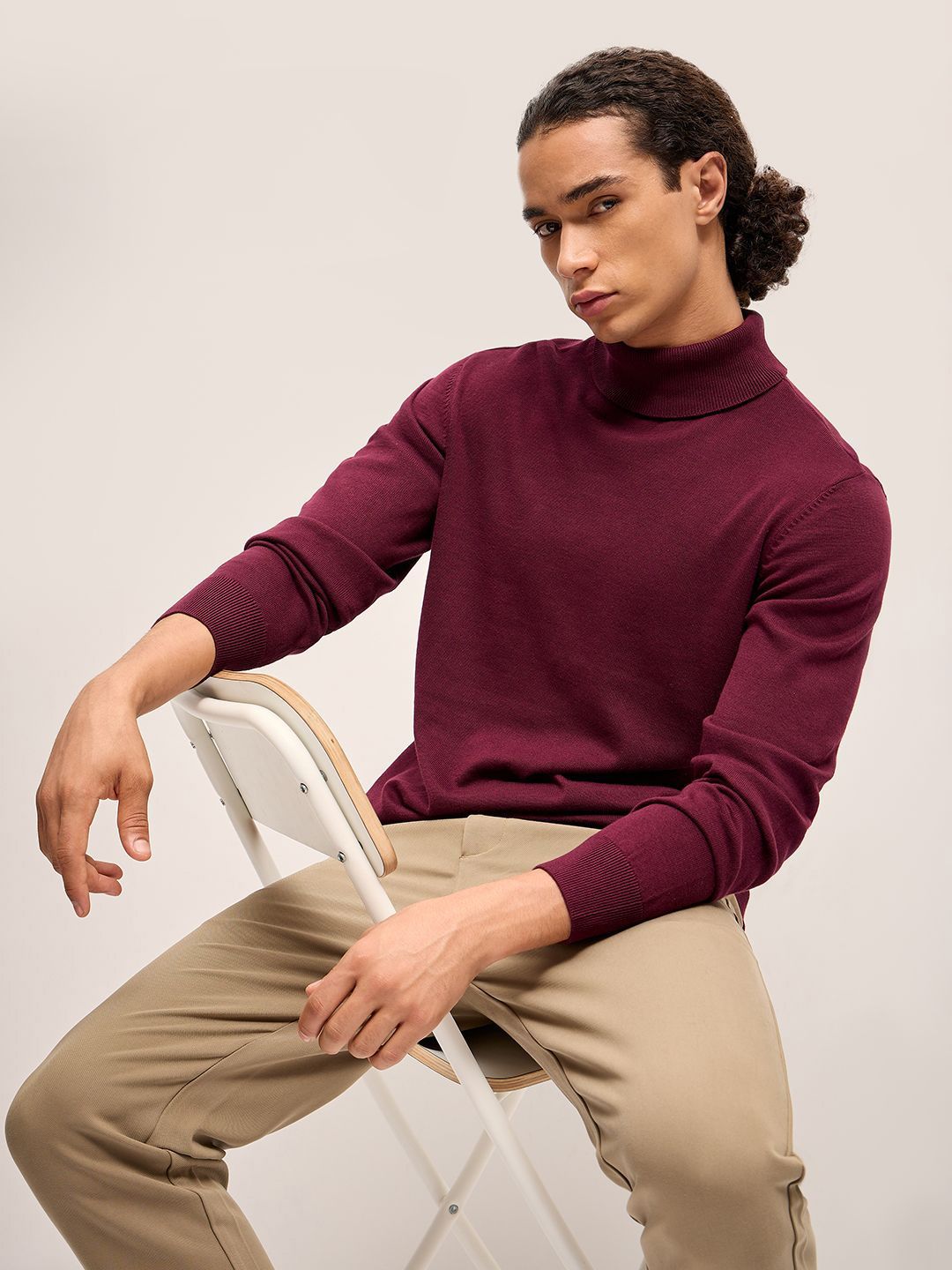 THE BEAR HOUSE Men Solid Turtle Neck T-Shirt