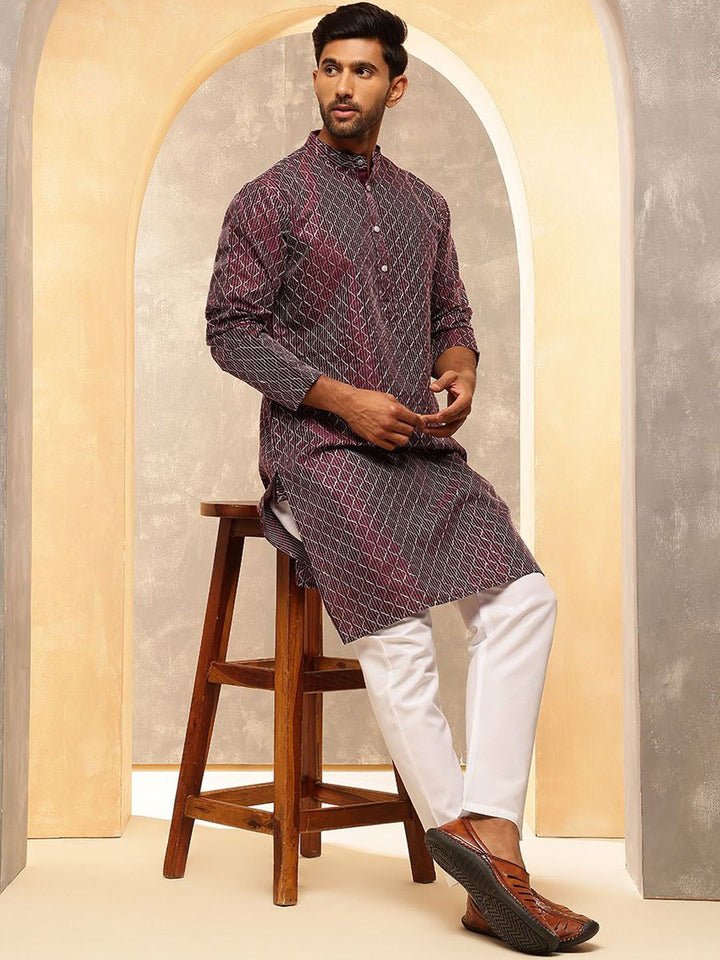 Anouk Geometric Embroidered Thread Work Band Collar Silk Cotton Kurta with Pyjamas