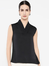 Rareism Women Solid V-Neck Top