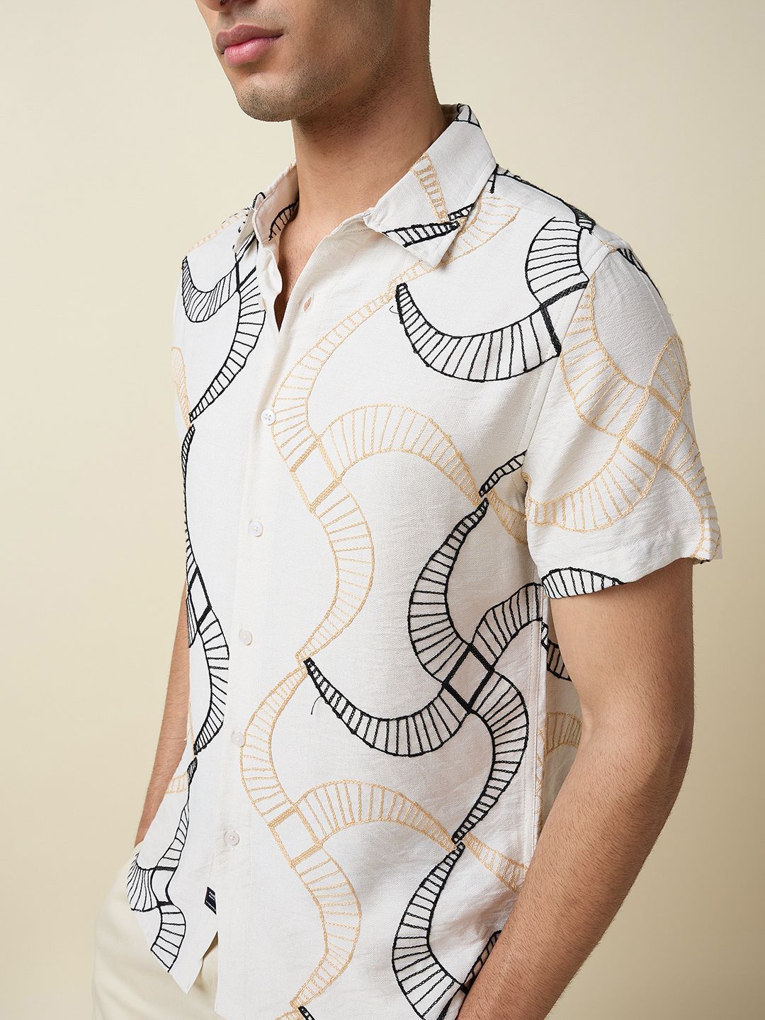 Thomas Scott Men Embroidered Regular Fit Casual Shirt