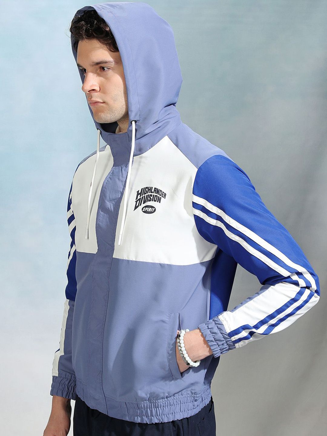 HIGHLANDER Men Colourblocked Outdoor Bomber with Patchwork Jacket
