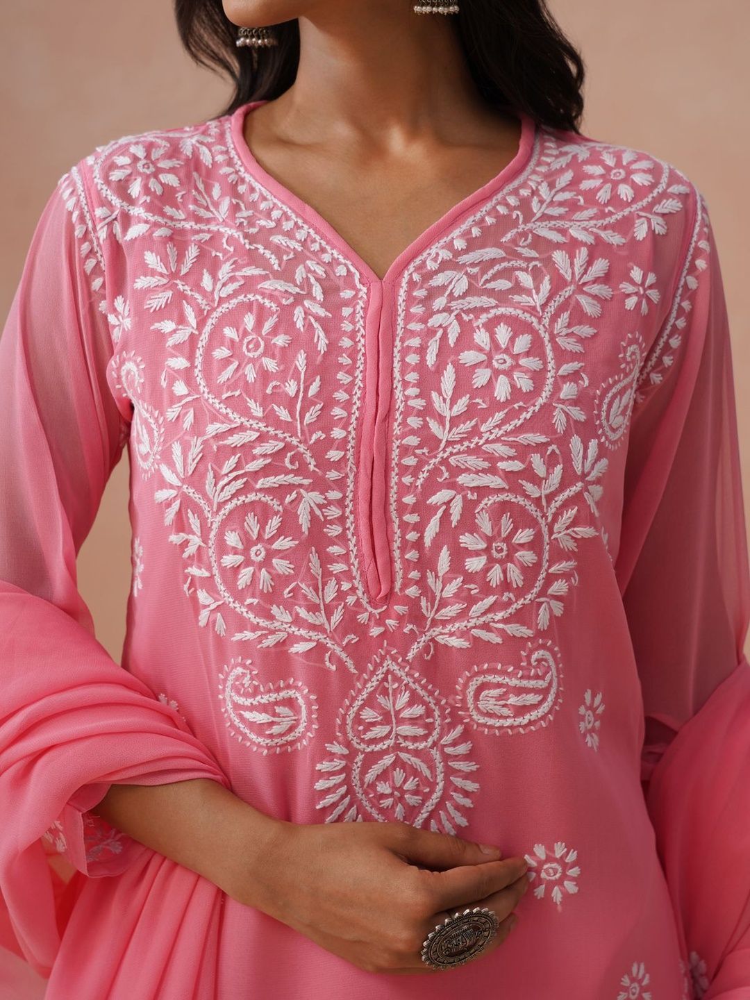 House of Chikankari Women Embroidered Thread Work Georgette Kurta