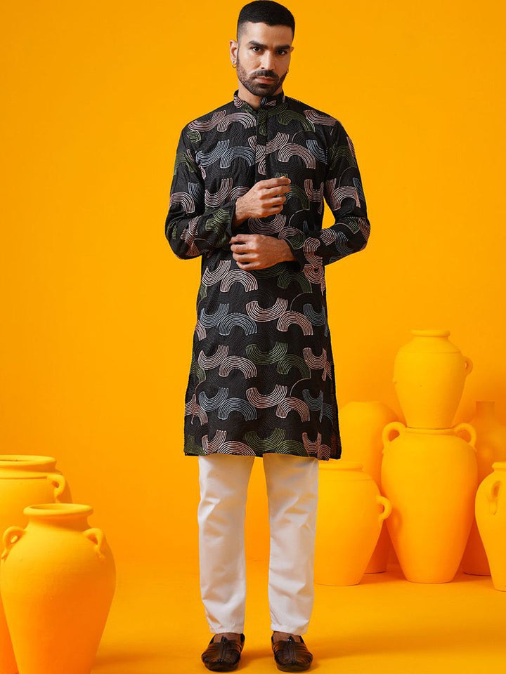 SOJANYA Benang Kolar Mandarin Bersulam Geometrik Bekerja Kurta Lurus