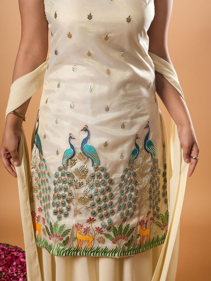 Mamicha Women Floral Embroidered Thread Work Pure Cotton Kurta with Palazzos & Dupatta