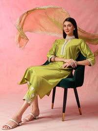 Anouk Floral Embroidered Regular Thread Work Straight Kurta with Trousers & Dupatta