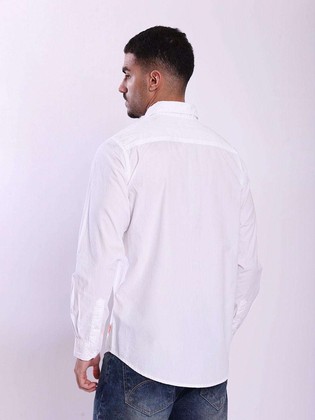 Bene Kleed Spread Collar Cotton Regular Fit Casual Shirt