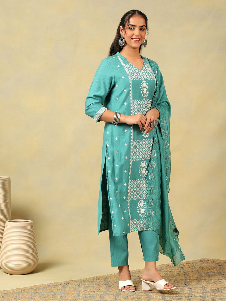 Mamicha Women Ethnic Motifs Embroidered Regular Thread Work Pure Cotton Kurta with Trousers & With Dupatta