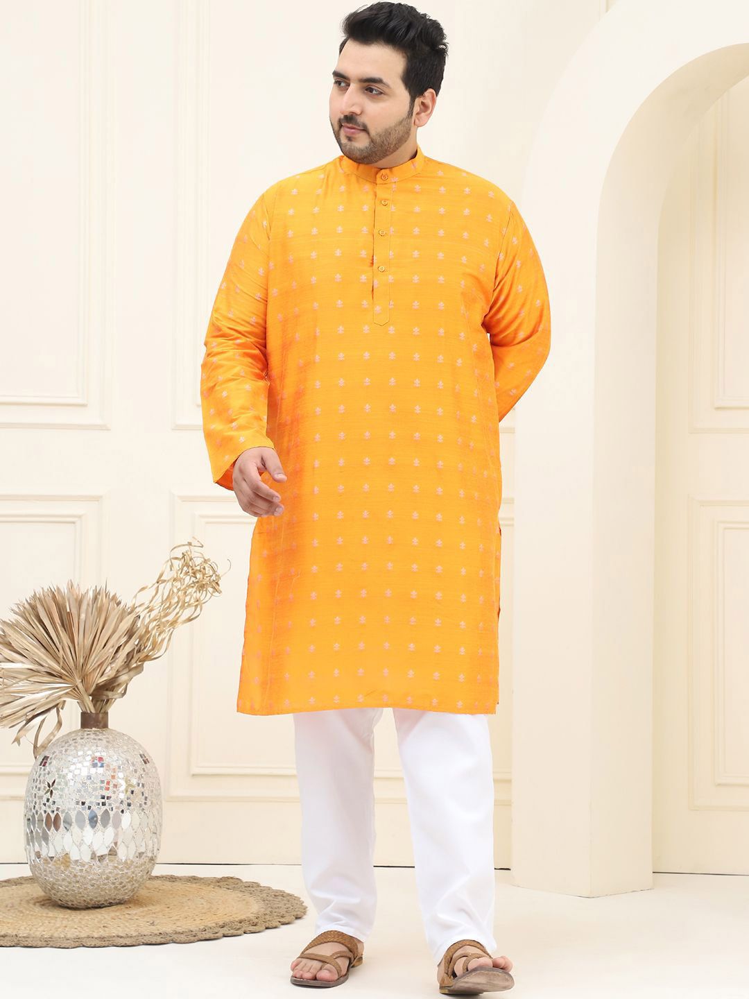 SOJANYA PLUS Plus Size Straight Kurta with Pyjamas