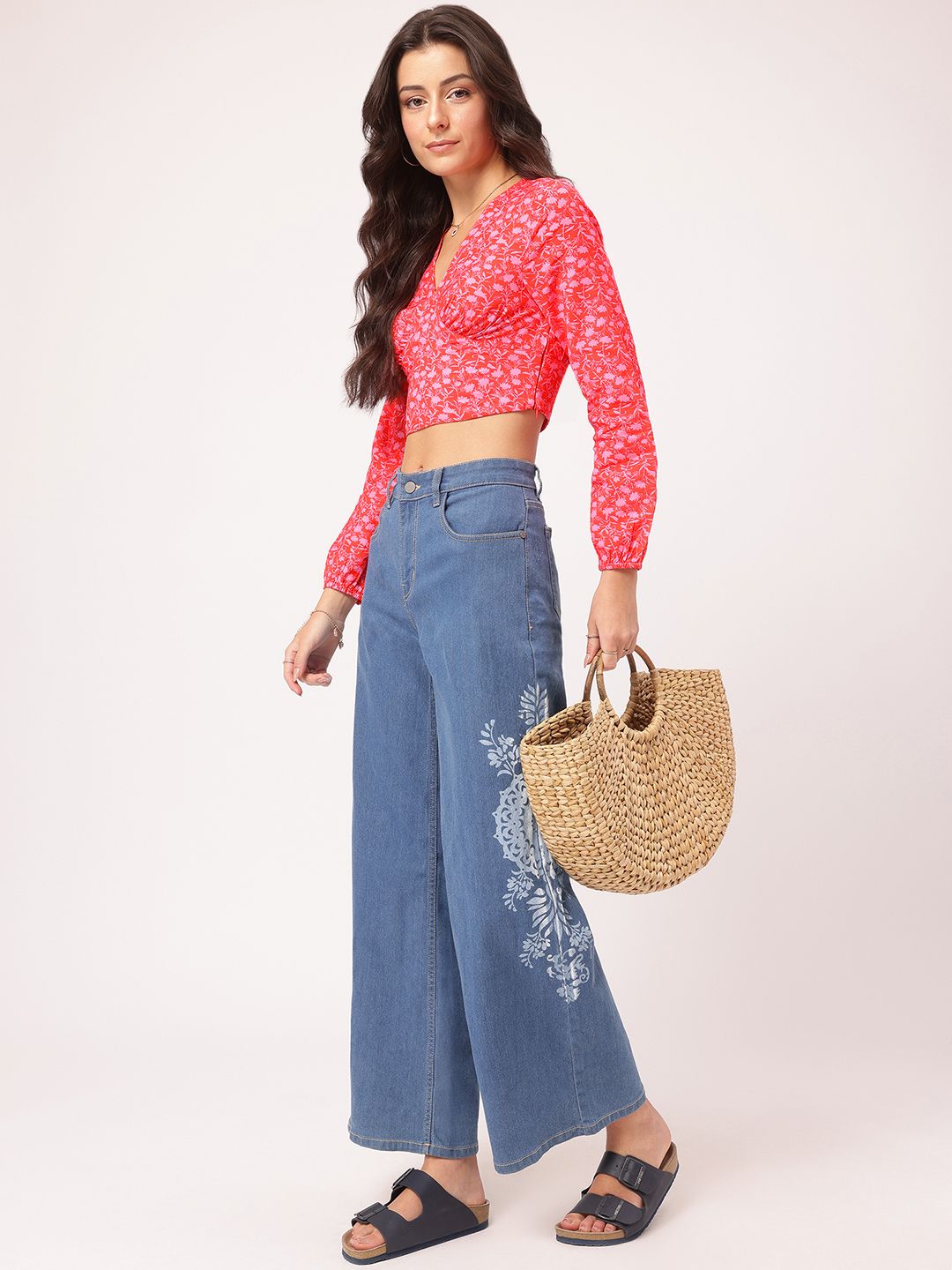 DressBerry Dainty Darling Floral Crop Top