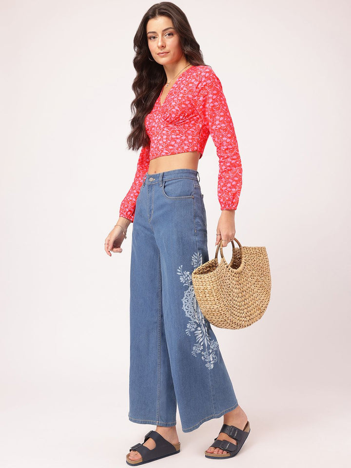DressBerry Dainty Darling Floral Crop Top