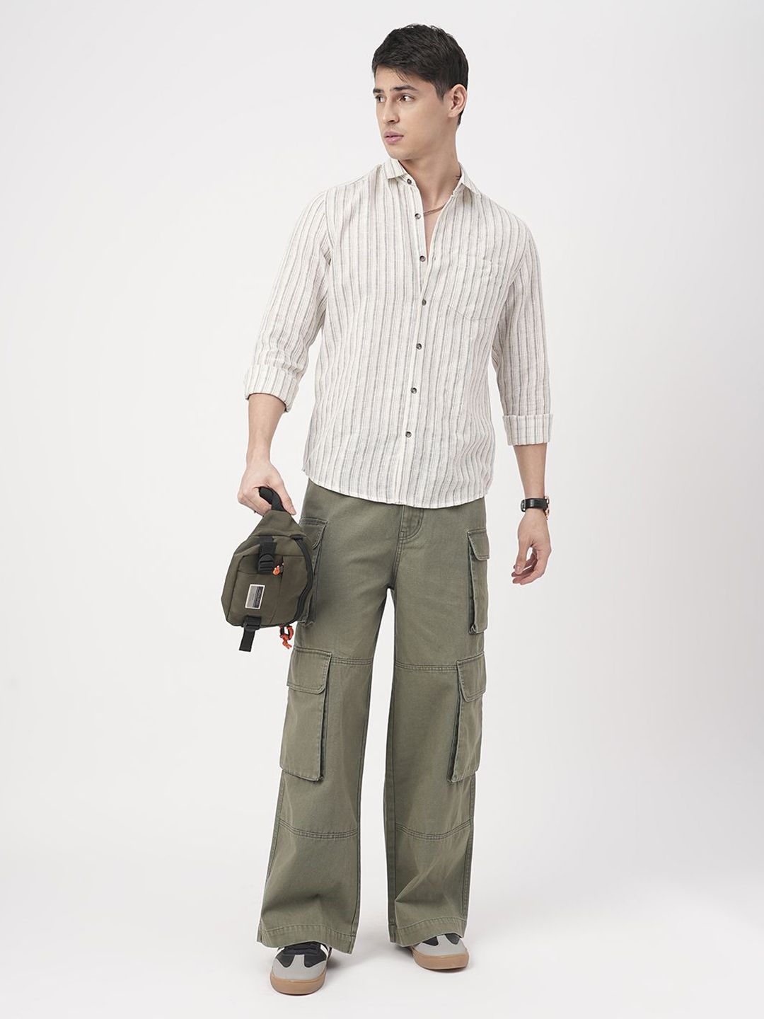 VASTRADO Pure Cotton Classic Slim Fit Multi Stripes Opaque Striped Casual Shirt