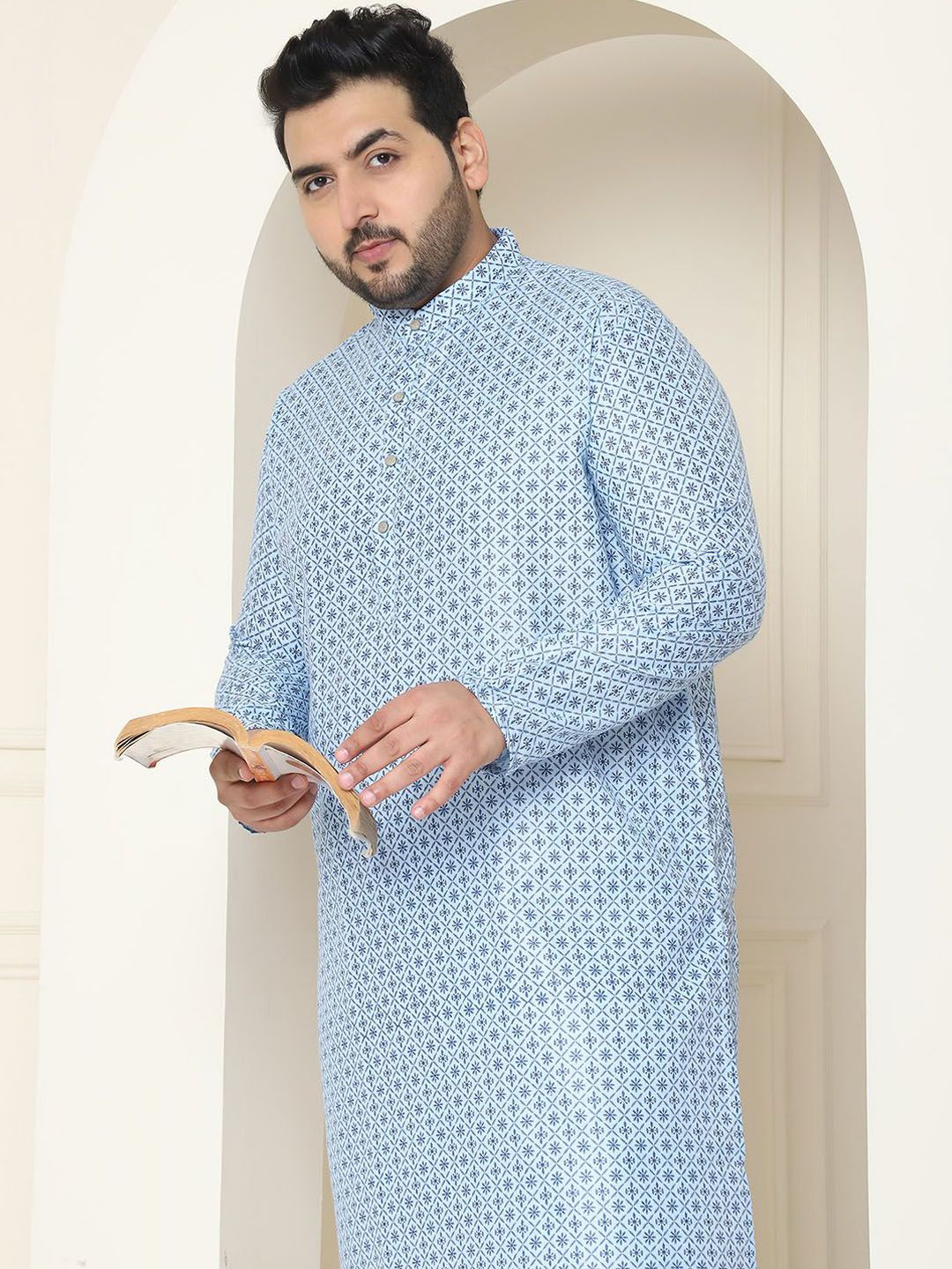 SOJANYA PLUS Floral Embroidered Thread Work Cotton Linen Straight Kurta with Pyjamas