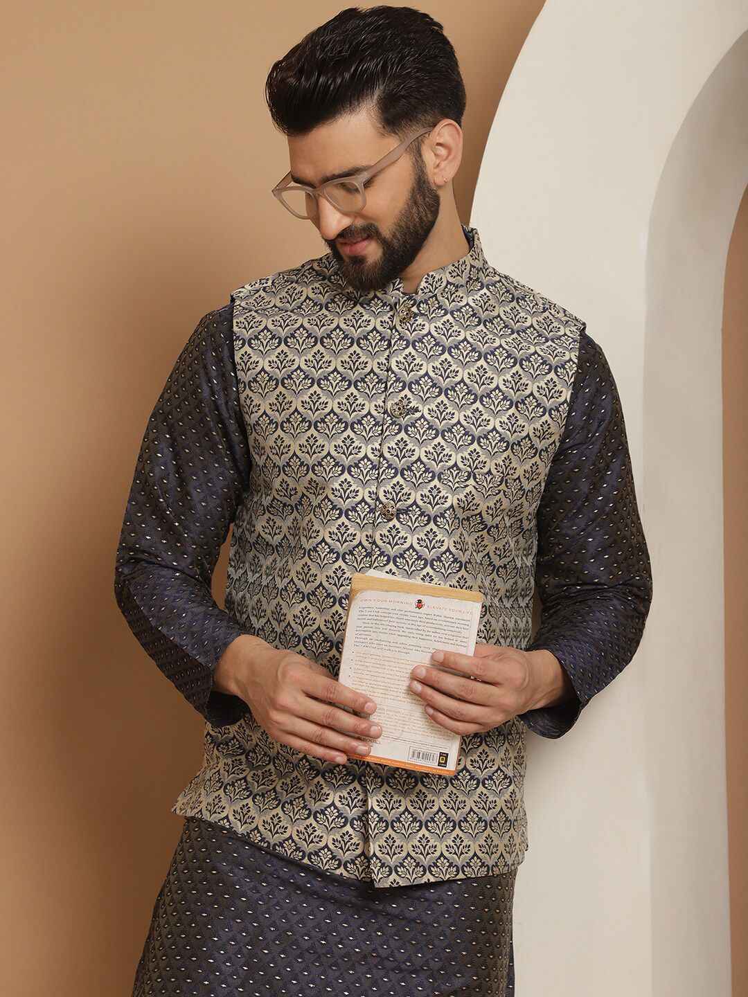 Anouk Men Geometic Embroidered Kurta With Churidar & Woven Design Nehru Jacket