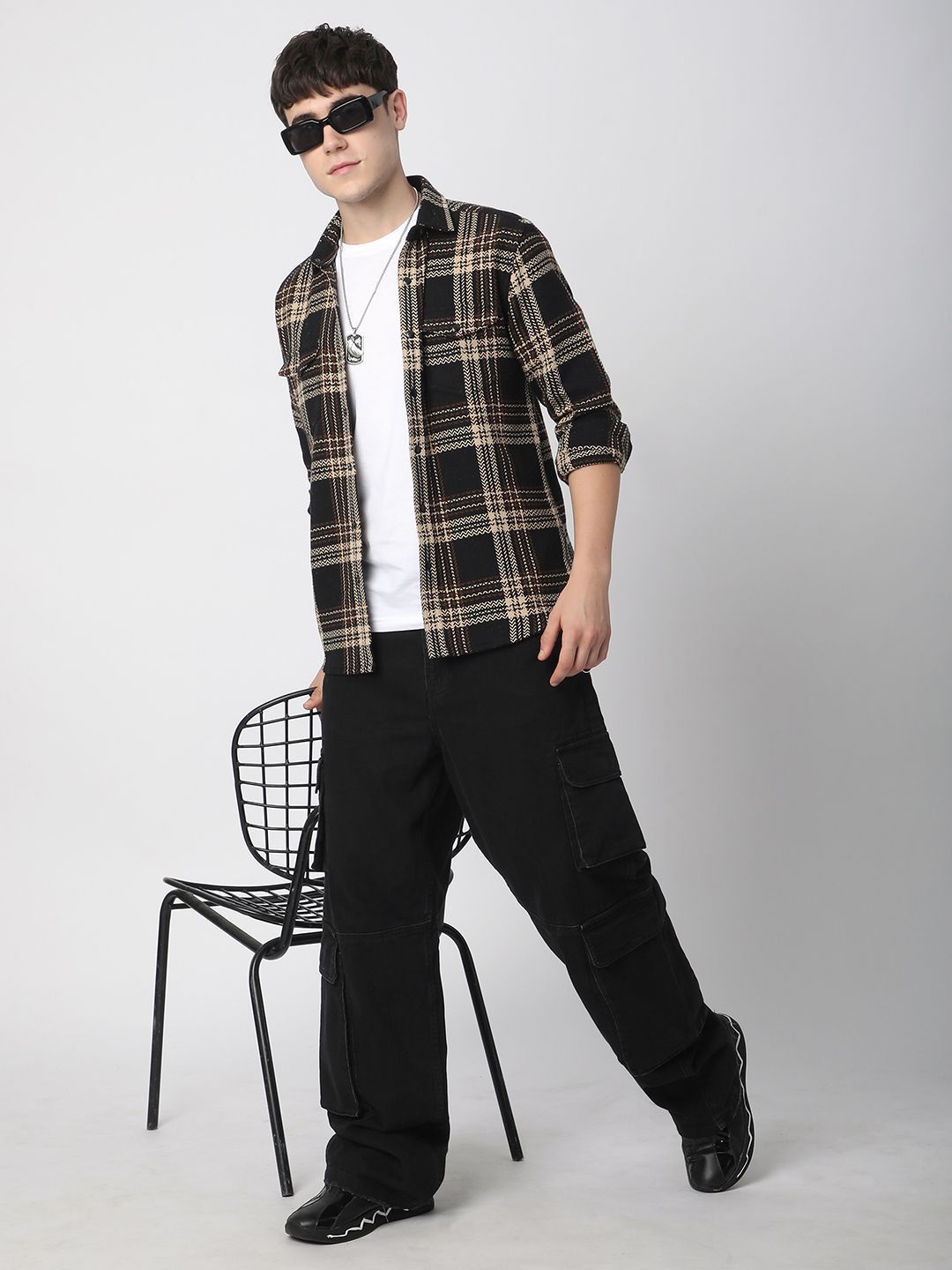 VASTRADO Men Classic Slim Fit Opaque Checked Casual Shirt