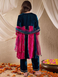 pspeaches Girls Colourblocked Sequinned Panelled Velvet Kurta with Trousers & Dupatta