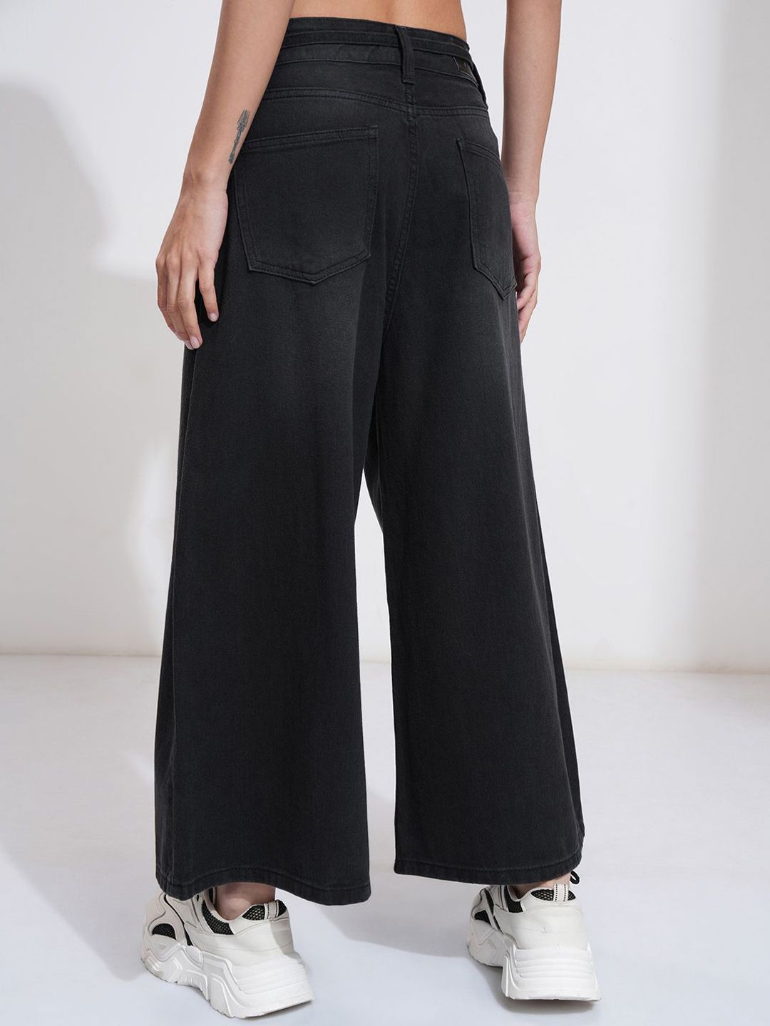 Tokyo Talkies Women High Rise Belted Culotte Fit Jeans