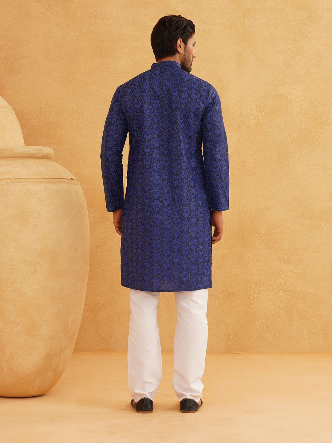 SOJANYA Floral Printed Regular Kurta With Churidar