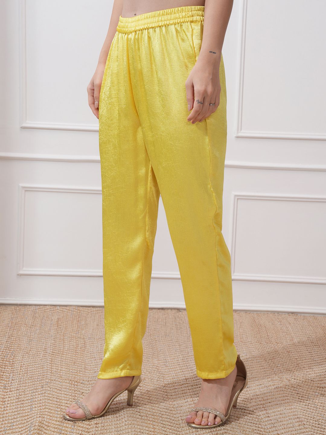 Vishudh Women Ethnic Motifs Embroidered Regular Kurta with Trousers & With Dupatta