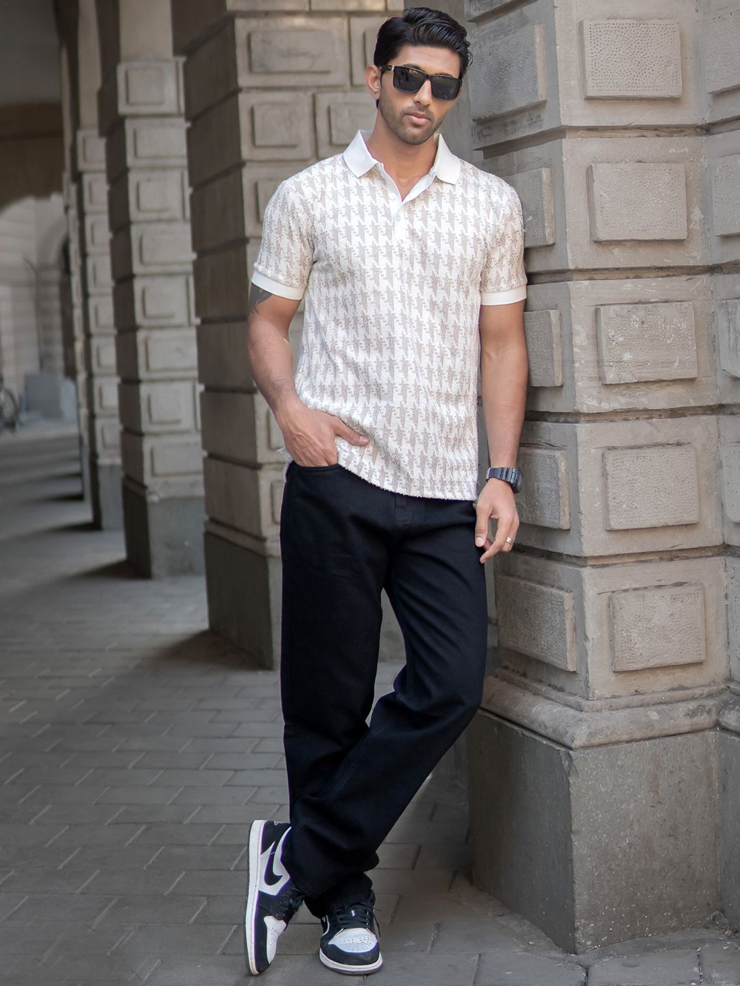 Powerlook Men Regular Fit Conversational Printed Polo Collar T-shirt