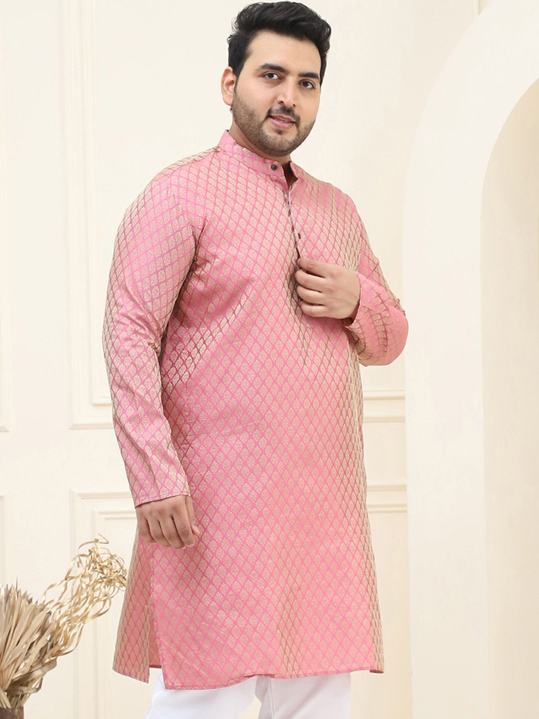 SOJANYA PLUS Ethnic Motifs Woven Design Band Collar Straight Kurta