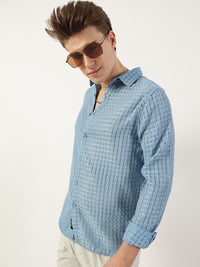 Thomas Scott Men Premium Spread Collar Textured Solid Slim Fit Casual Shirt