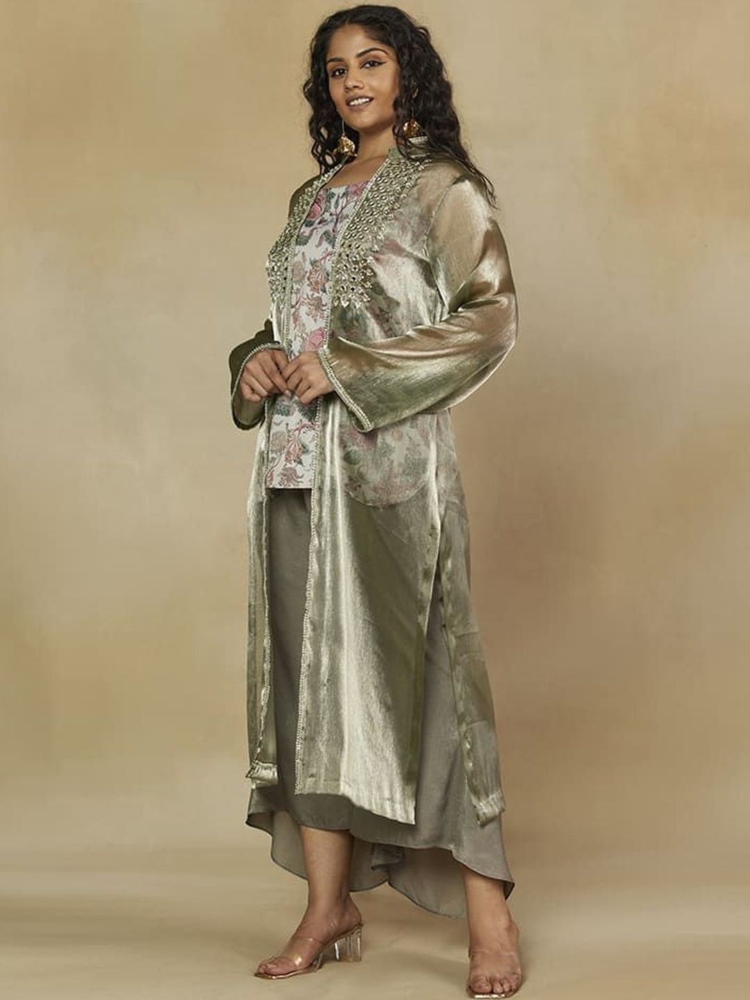 Mamicha Embroidered Top With Shrug & Trousers Co-Ords Set
