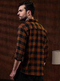 Eszett Men Buffalo Checked Spread Collar Baju Kasual
