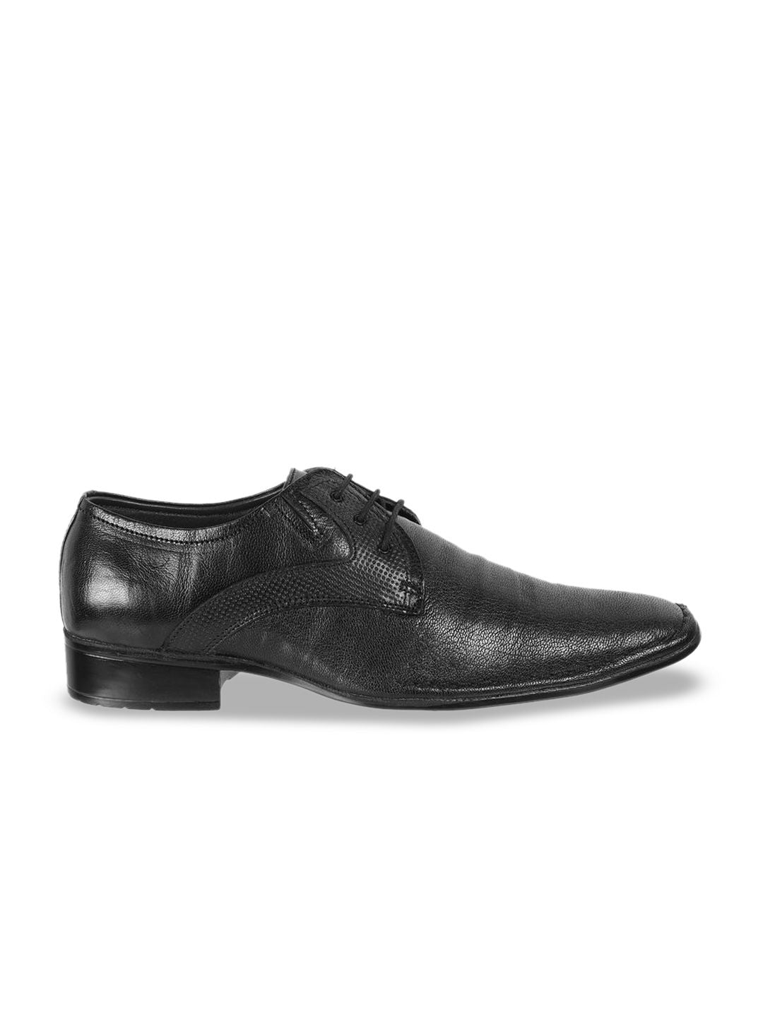 Metro Men Textured Leather Formal Derbys