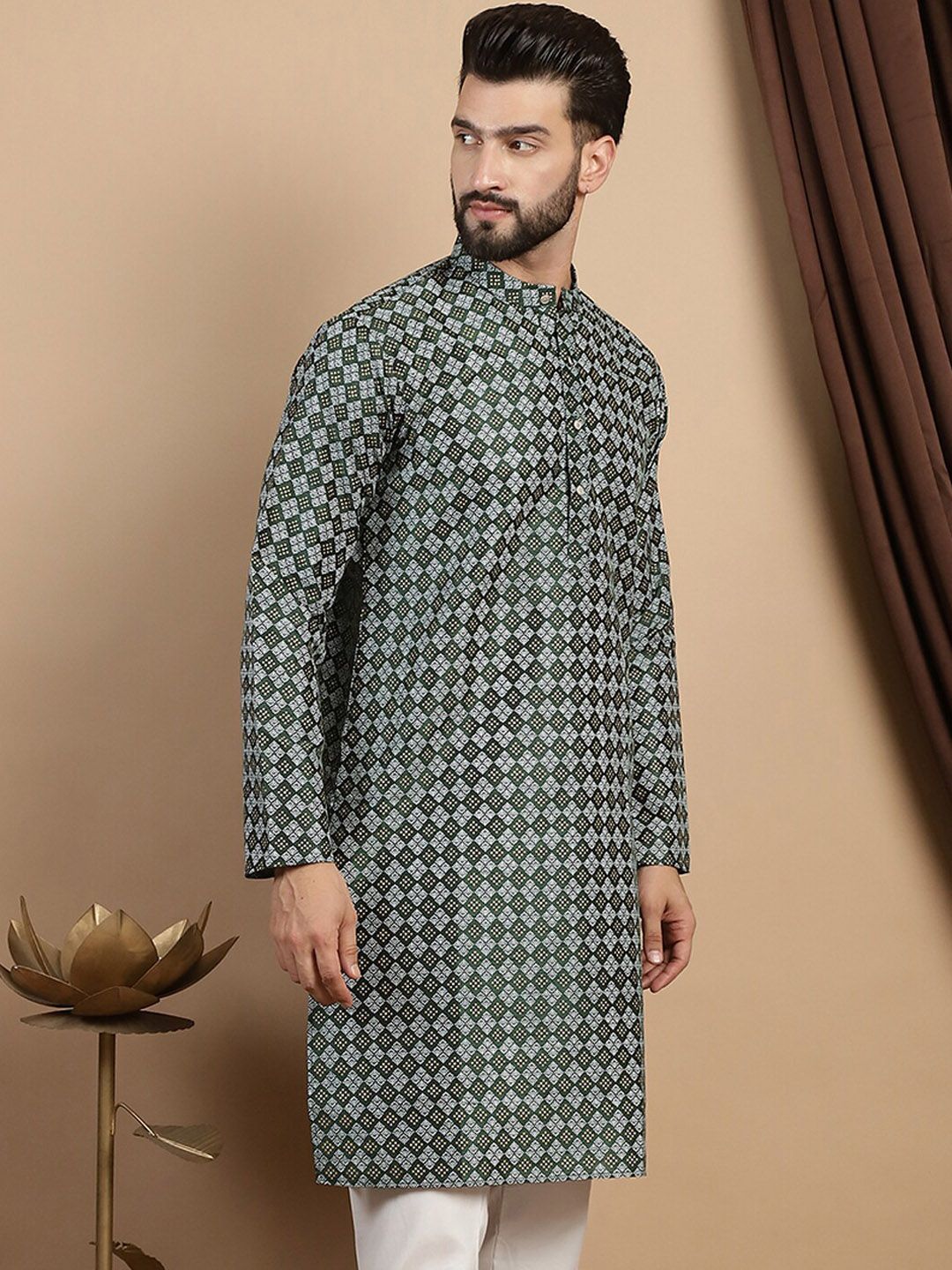 Kurta Lurus Kolar Mandarin Bercetak Motif Etnik Hijau Anouk