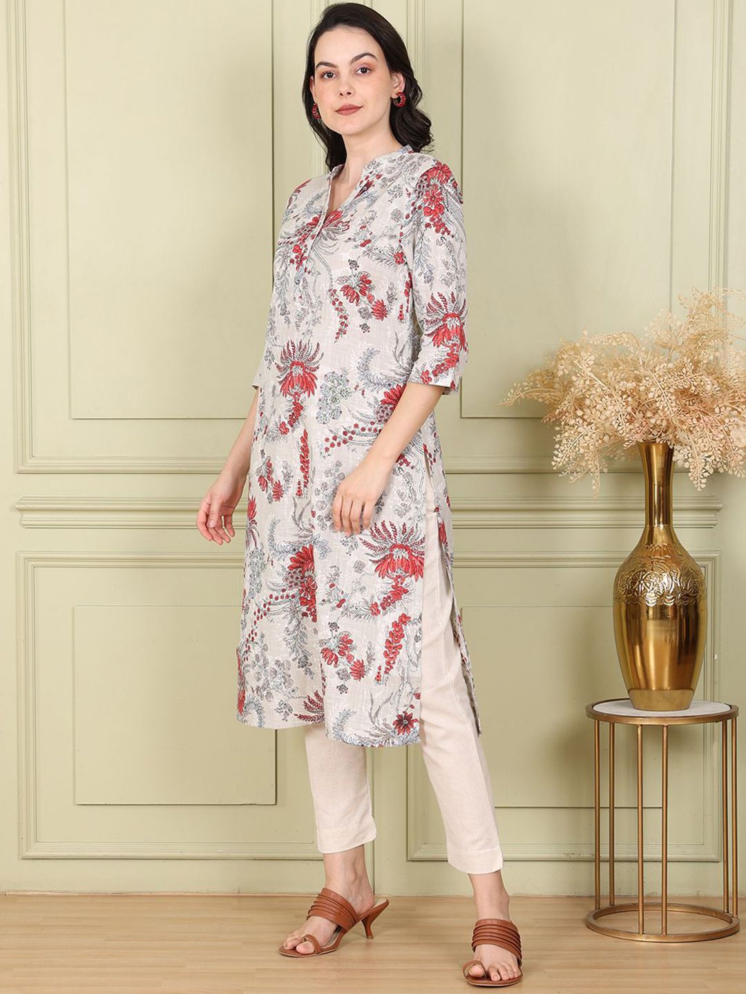 W Women Floral Printed Thread Work Kurta