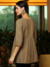 Libas Floral Yoke Design Thread Work Thread Work Pleated Kurti