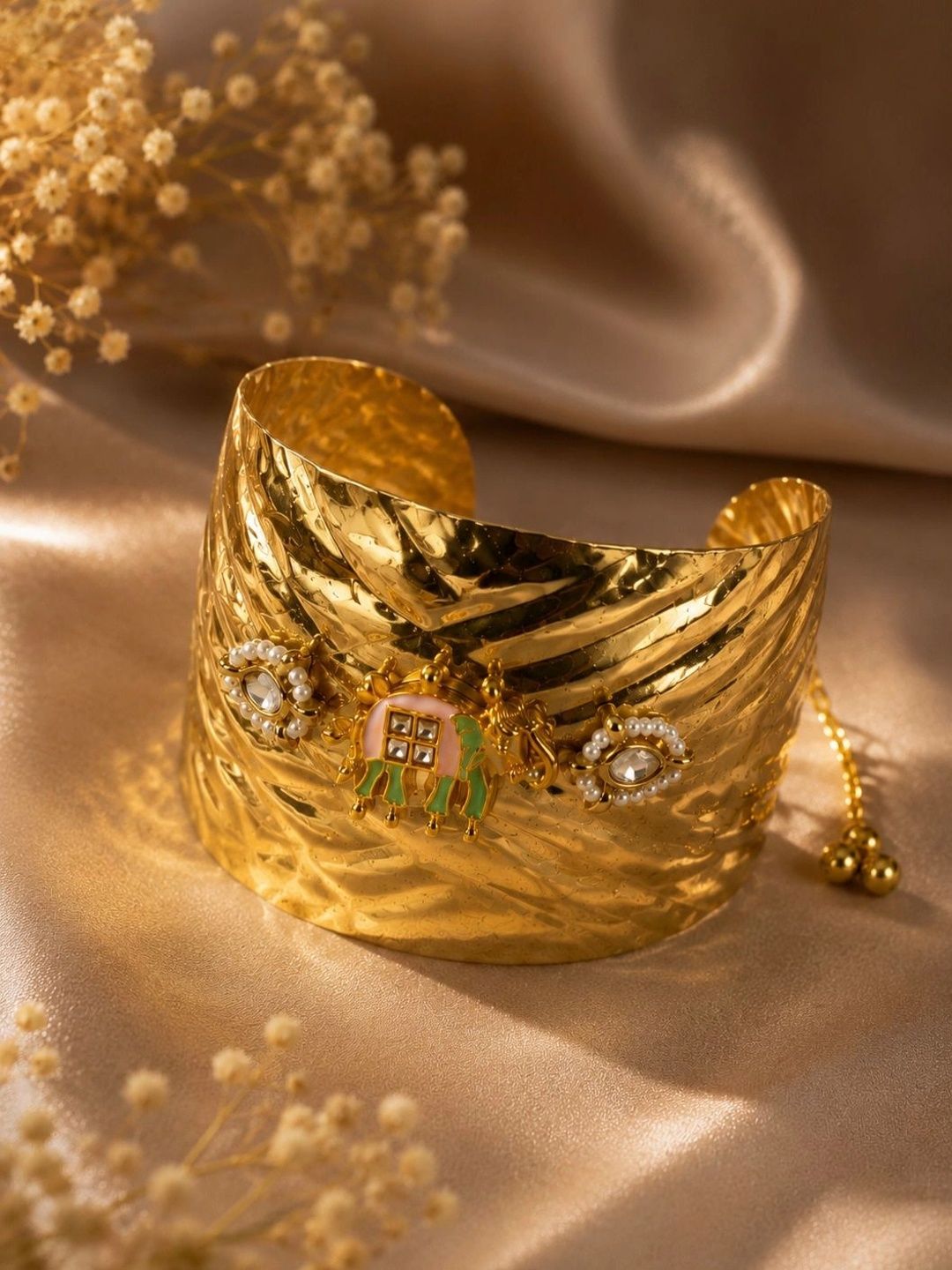 PANASH Wanita Brass Cubic Zirconia Enameled Gold Plated Cuff Bracelet