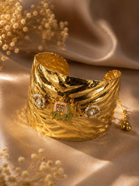 PANASH Wanita Brass Cubic Zirconia Enameled Gold Plated Cuff Bracelet