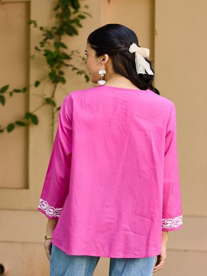 House of Chikankari Women Pink Cotton Chikankari Embroidered Top