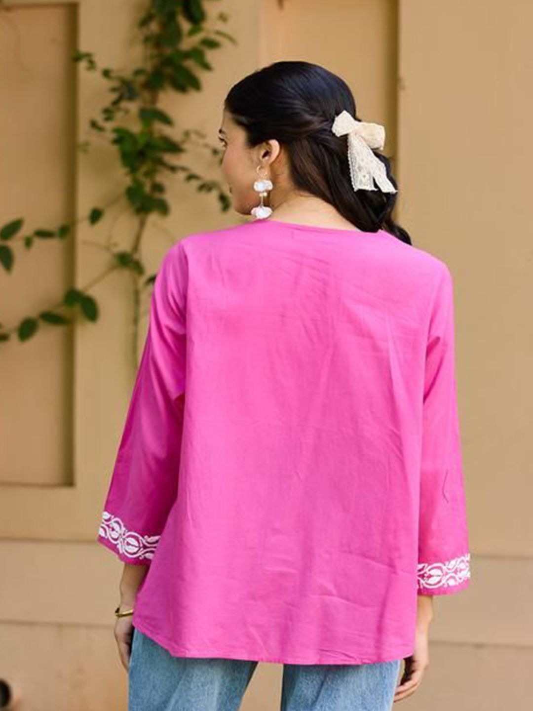 House of Chikankari Women Pink Cotton Chikankari Embroidered Top