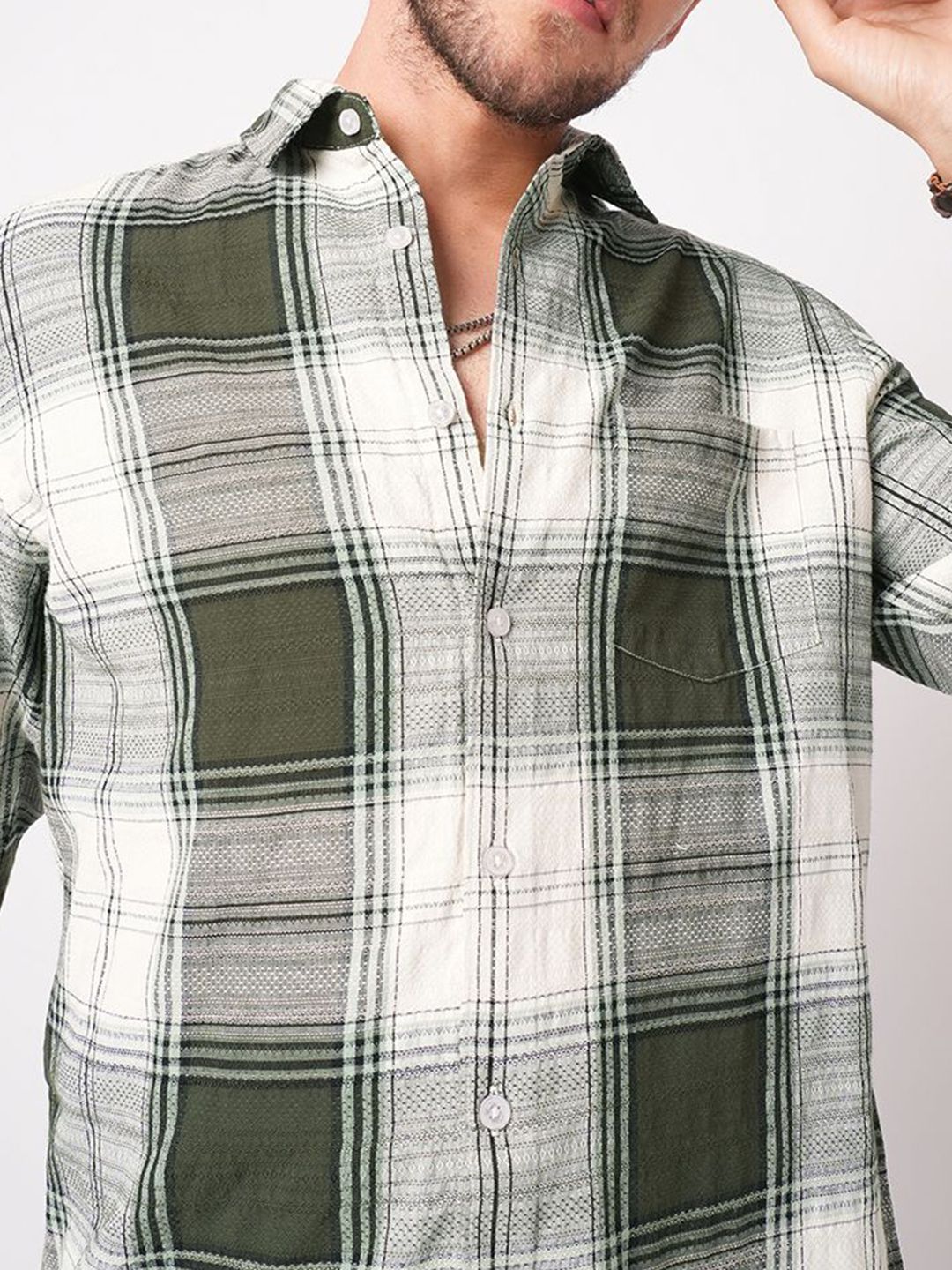 VASTRADO Classic Precision Weave Checked Slim Fit Jacquard Casual Shirt