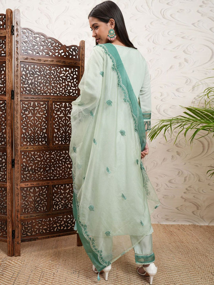 Vishudh Green Ethnic Motifs Embroidered Straight Kurta & Trousers With Dupatta