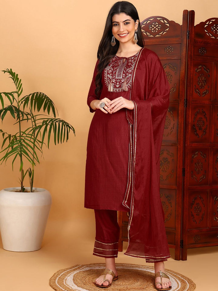 KALINI Ethnic Motifs Yoke Design Mirror Work Straight Kurta & Trousers With Dupatta