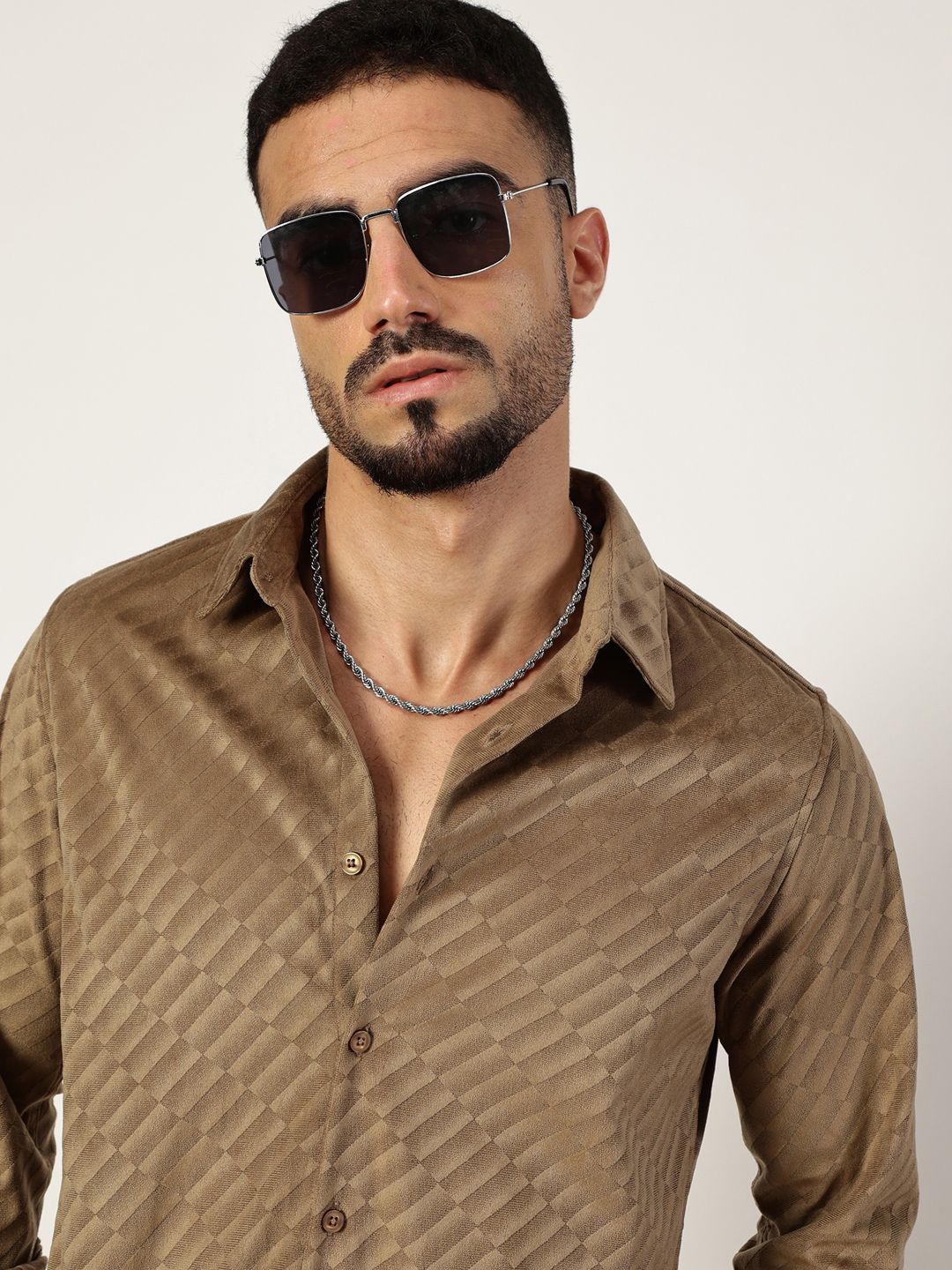Thomas Scott Men Premium Spread Collar Textured Slim Fit Casual Shirt