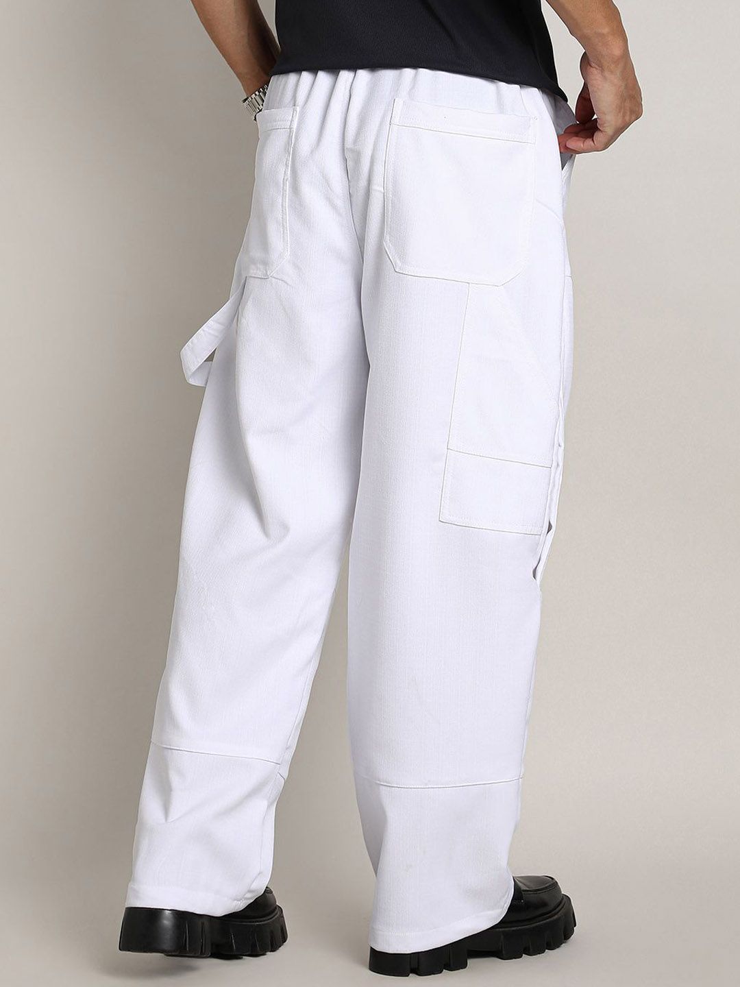 Campus Sutra Men Comfort Cargos Trousers